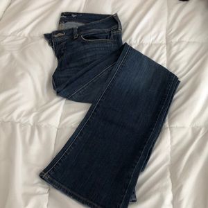 A&E jeans